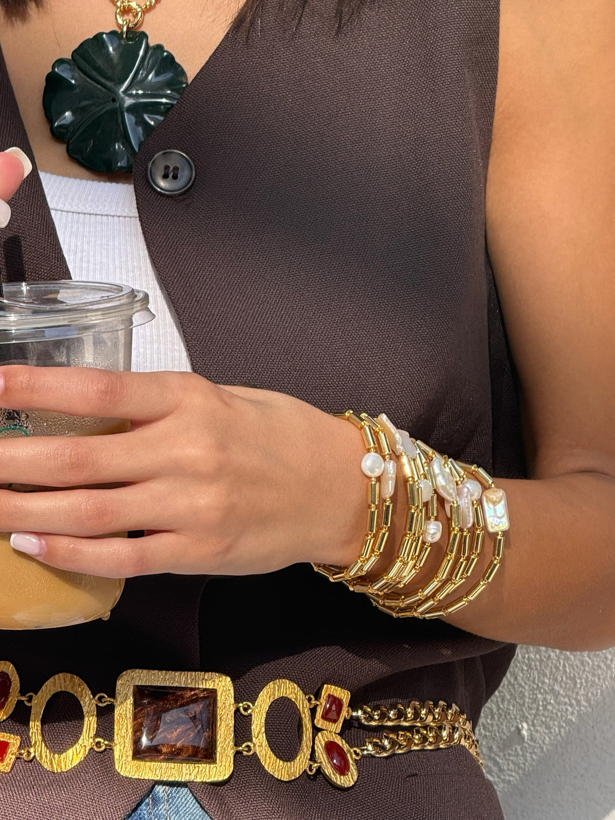 Gold Pearly bracelets